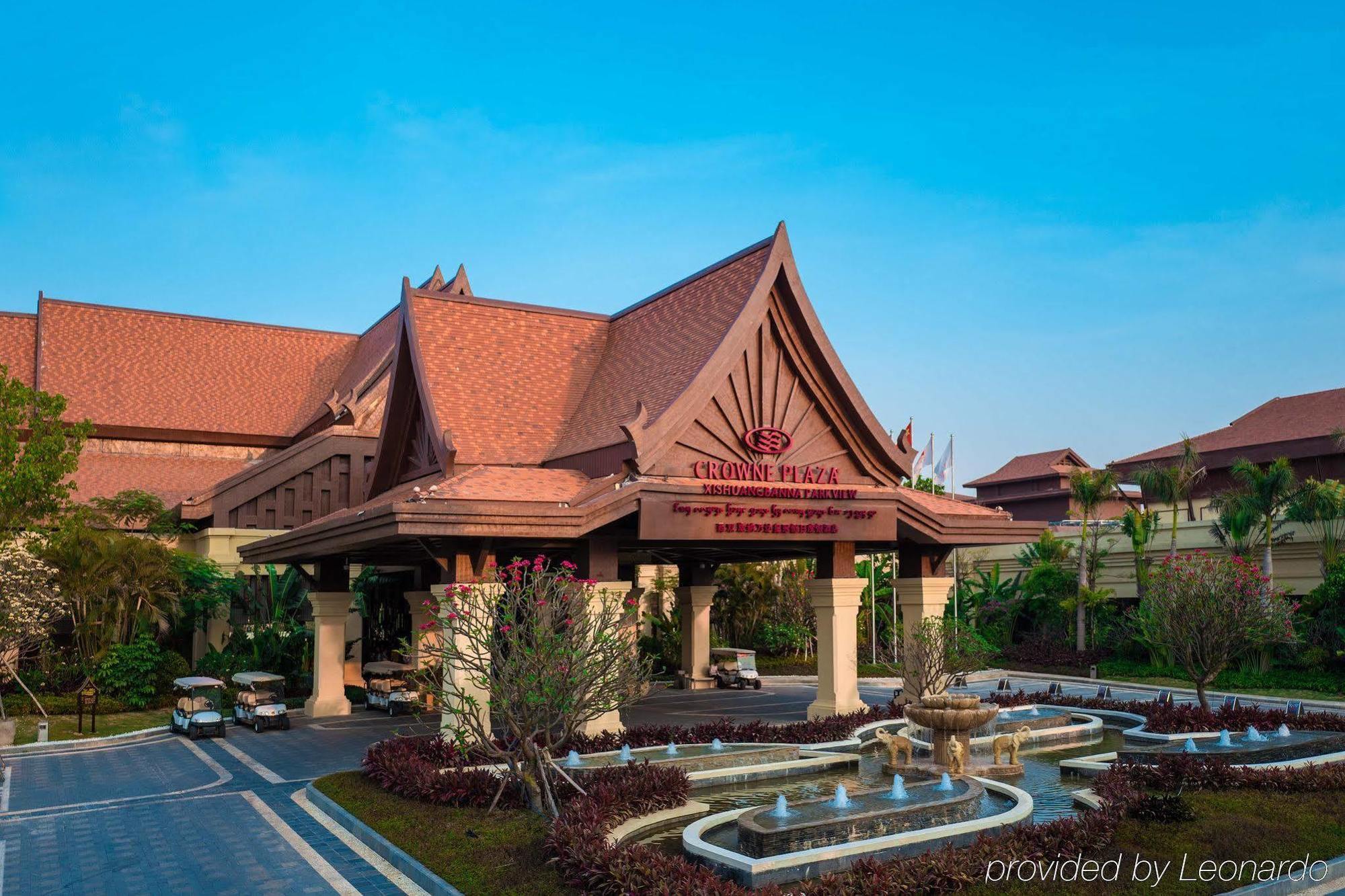 Crowne Plaza Resort Xishuangbanna Parkview 景洪 エクステリア 写真