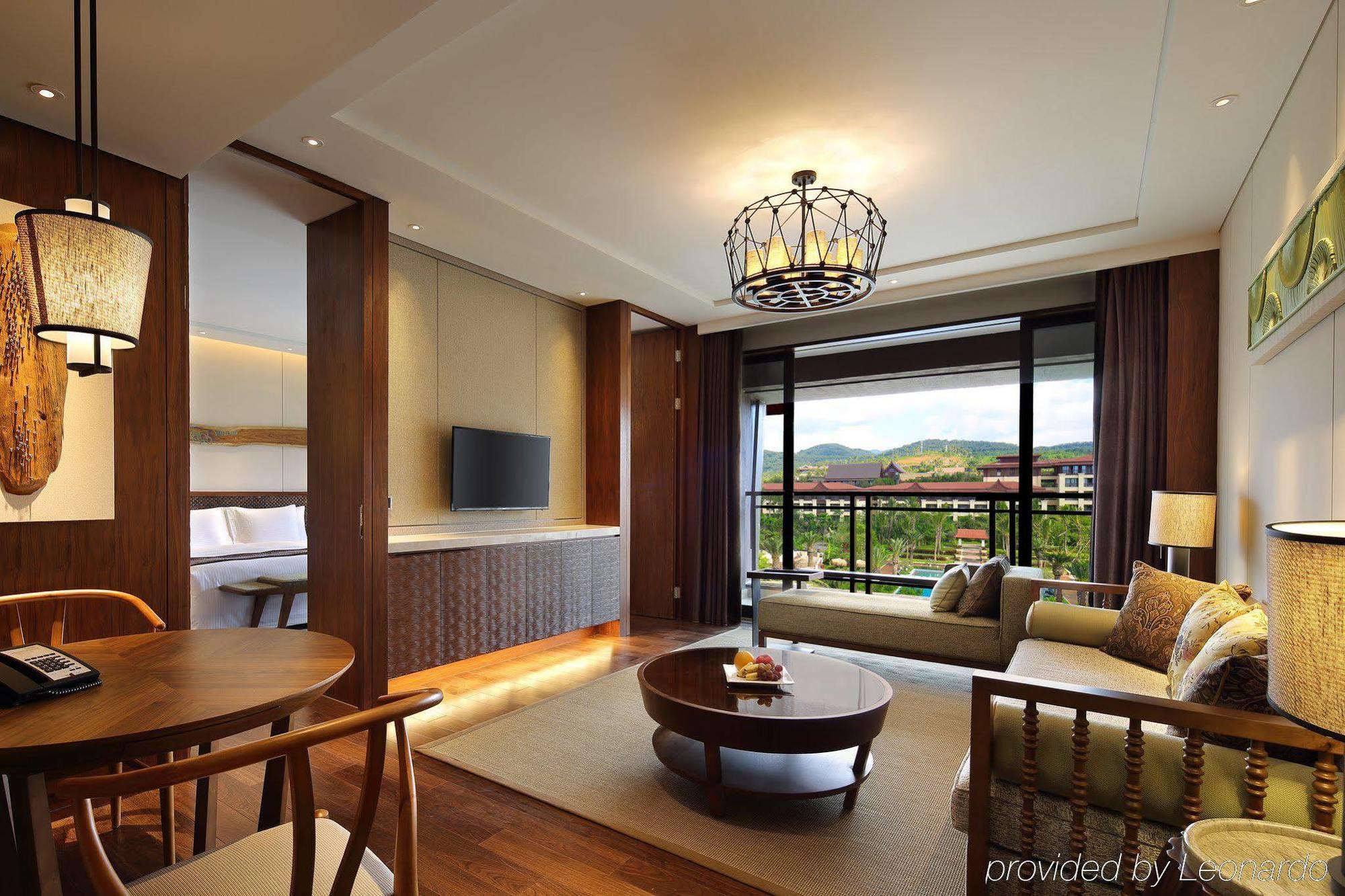 Crowne Plaza Resort Xishuangbanna Parkview 景洪 エクステリア 写真