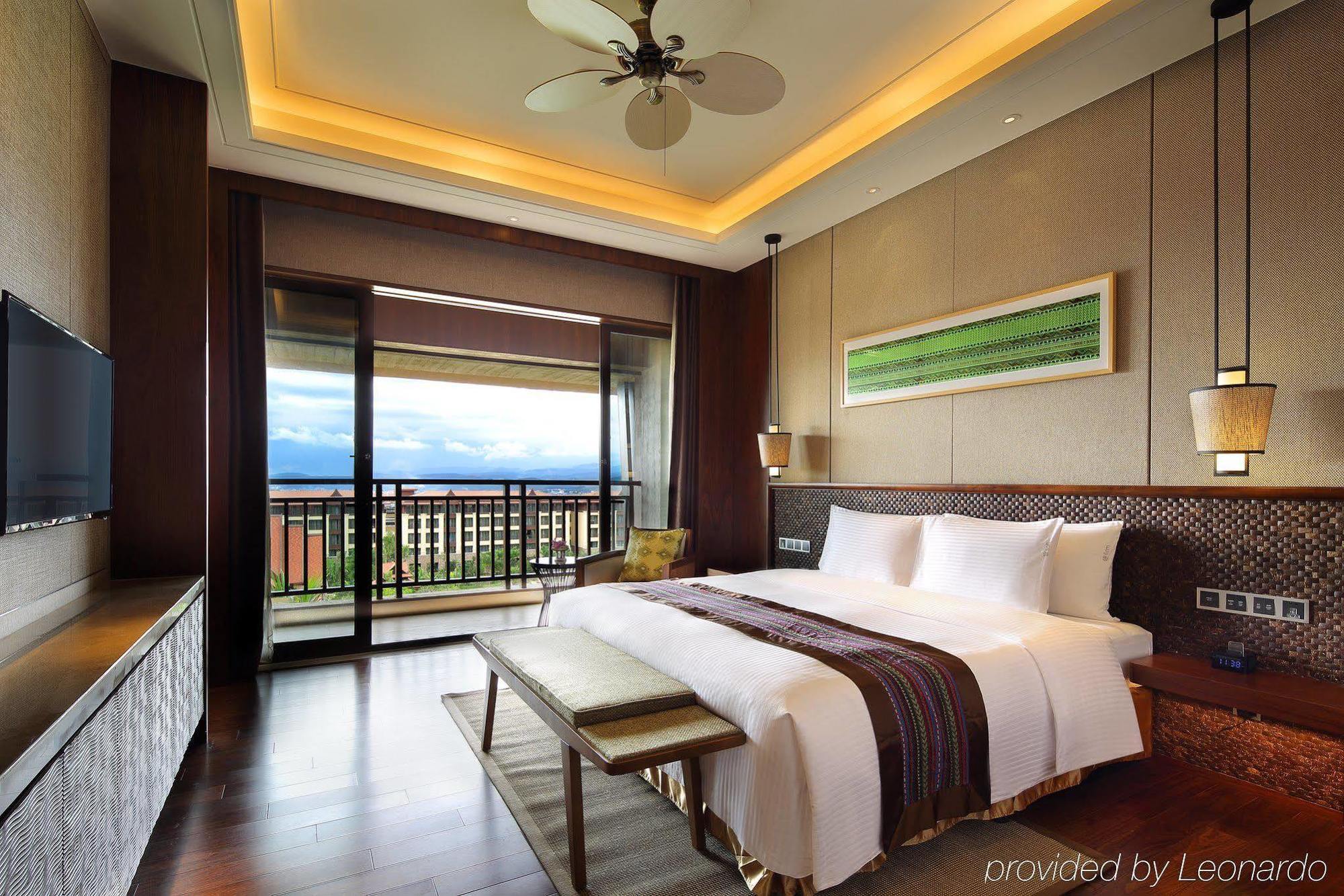 Crowne Plaza Resort Xishuangbanna Parkview 景洪 エクステリア 写真