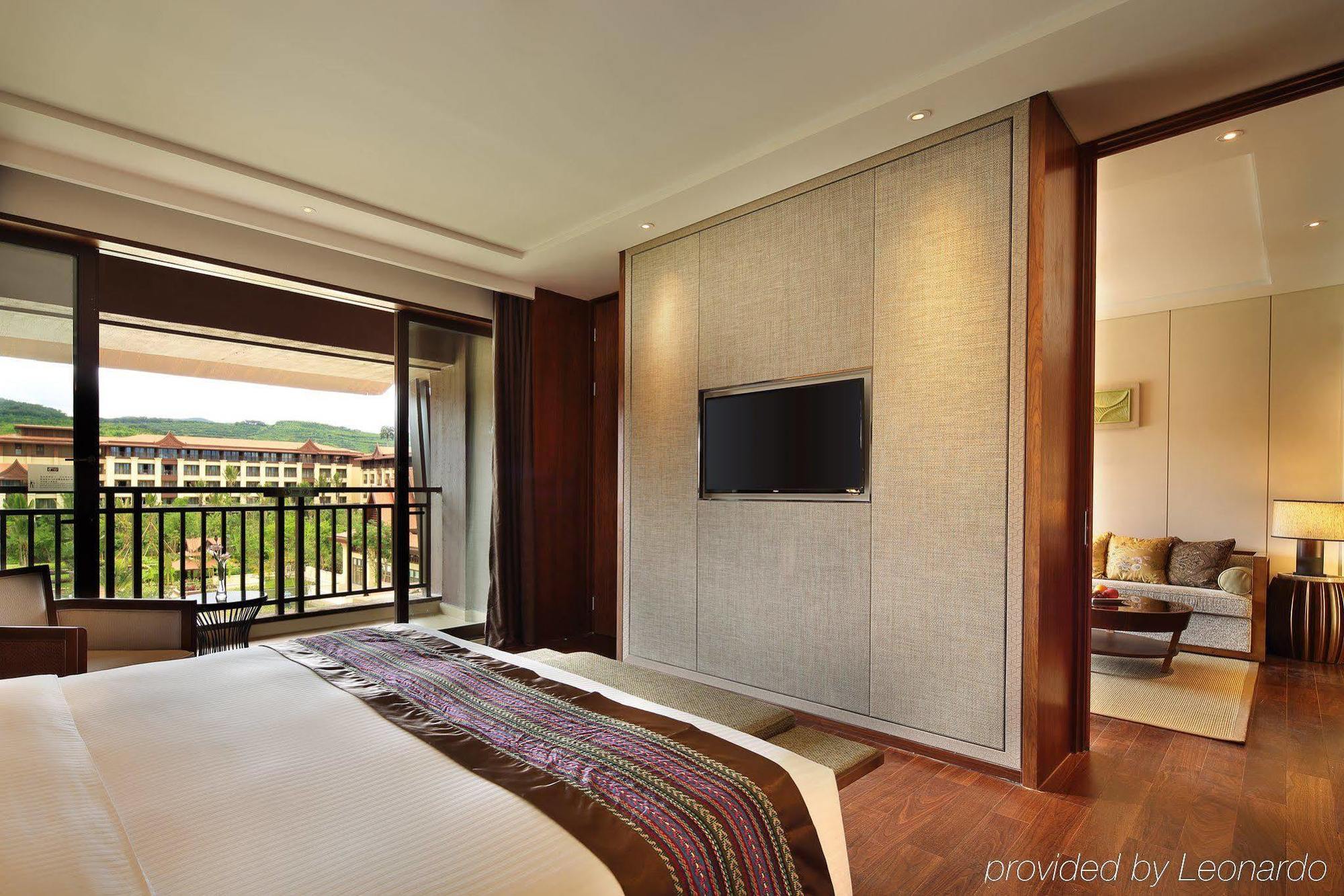 Crowne Plaza Resort Xishuangbanna Parkview 景洪 エクステリア 写真